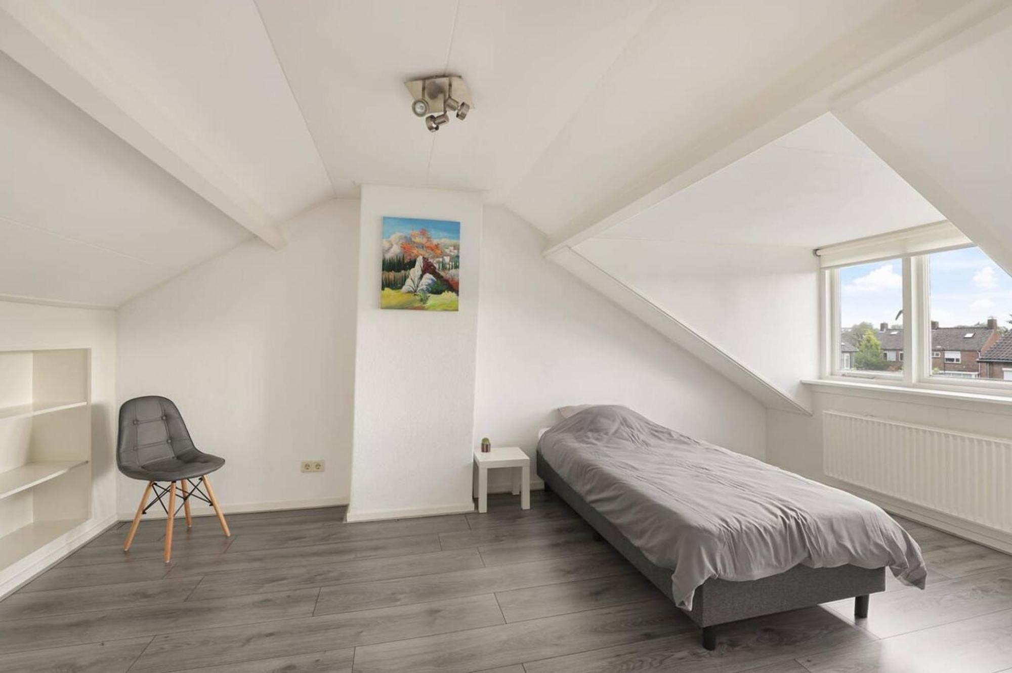 Apeldoorn- Ruime Eengezinswoning Met 5 Slaapkamers Εξωτερικό φωτογραφία